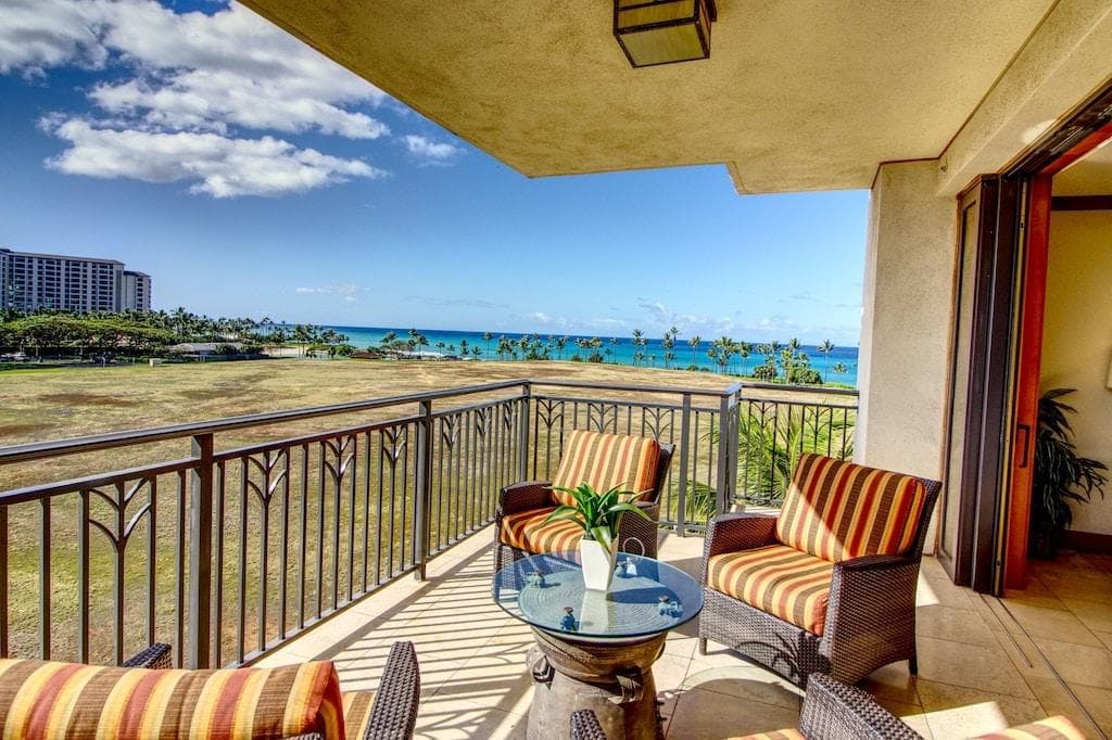 Gorgeous ocean views from the spacious lanai